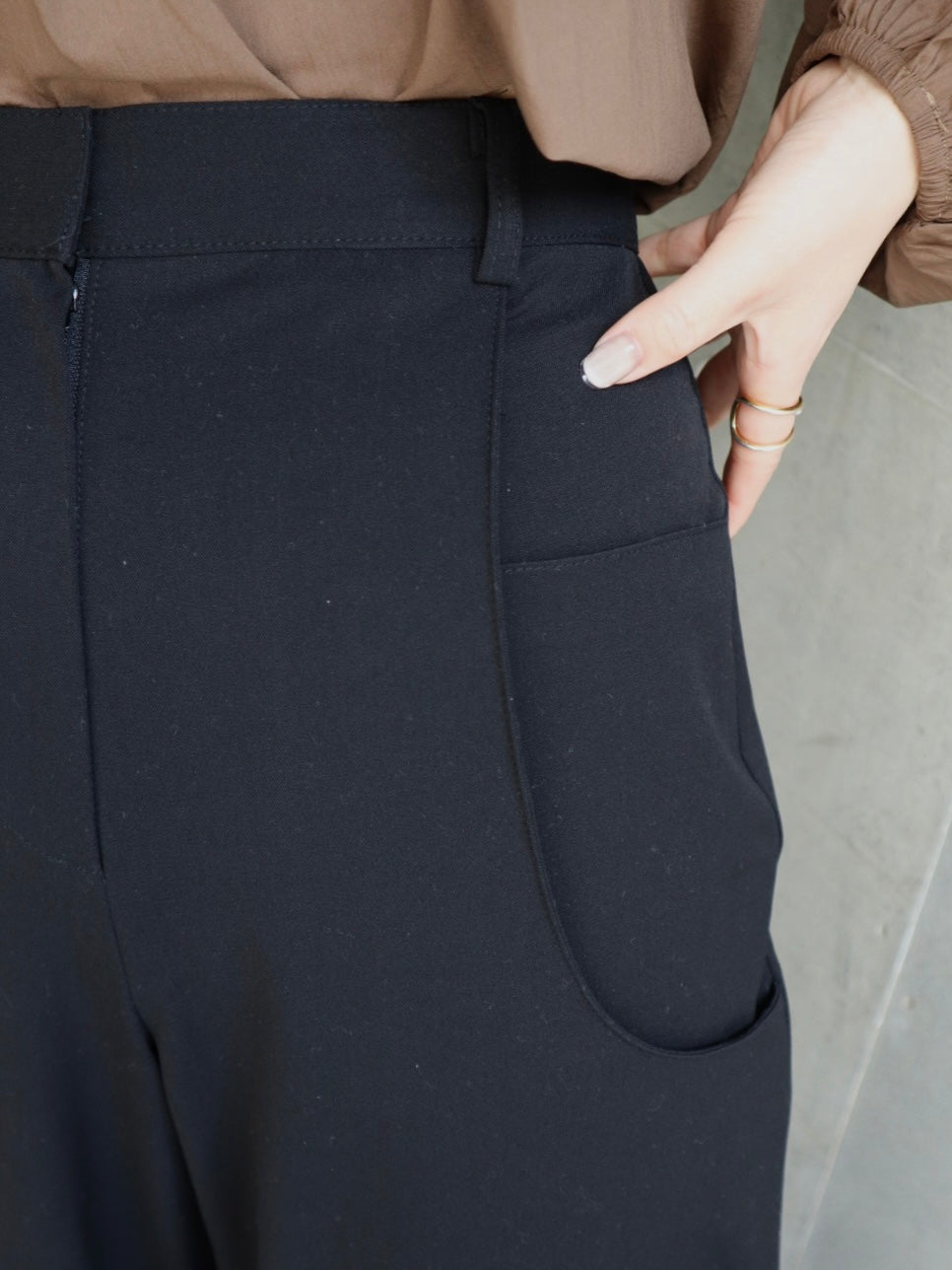 double pocket wide pants