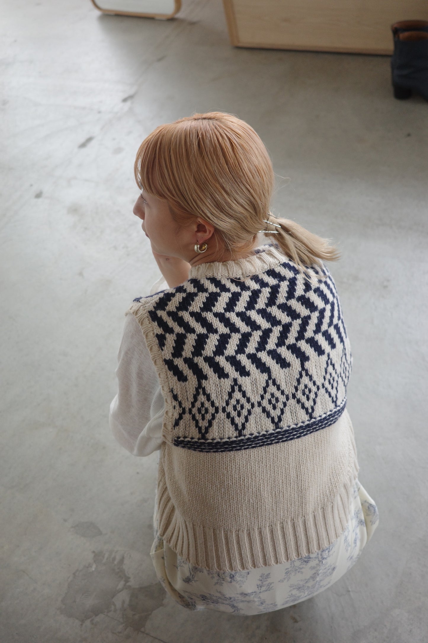 design short knit vest