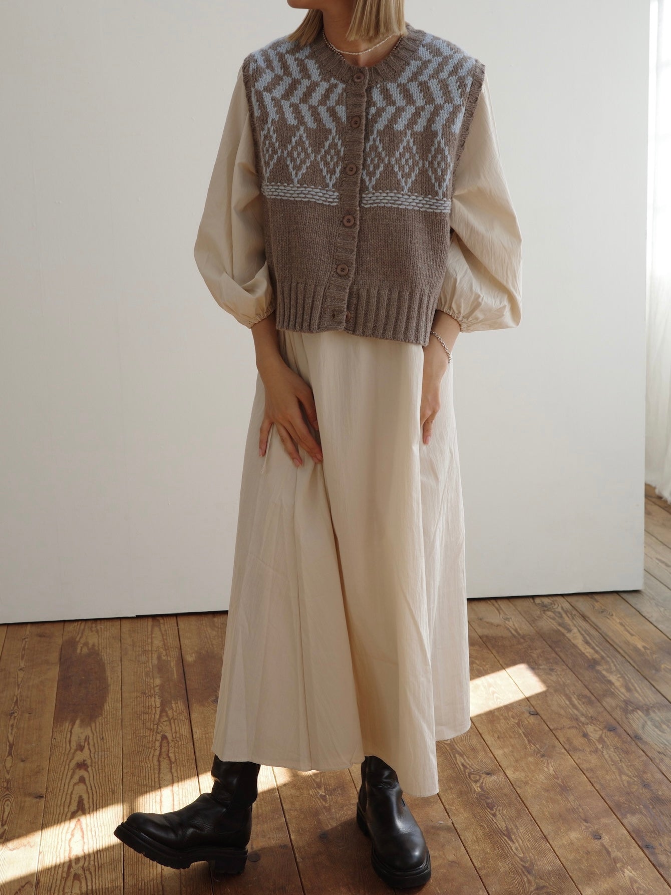 design short knit vest