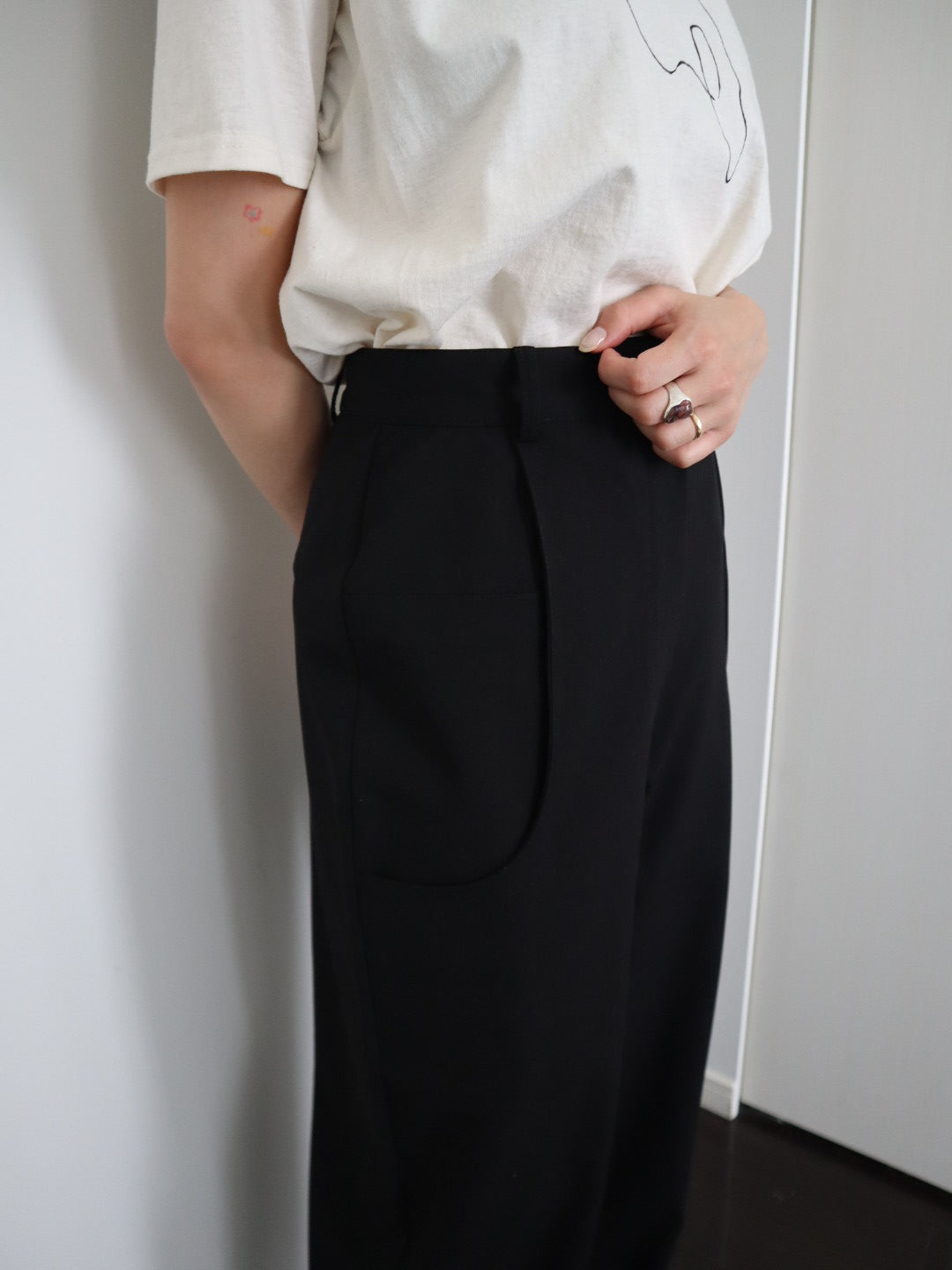 double pocket wide pants