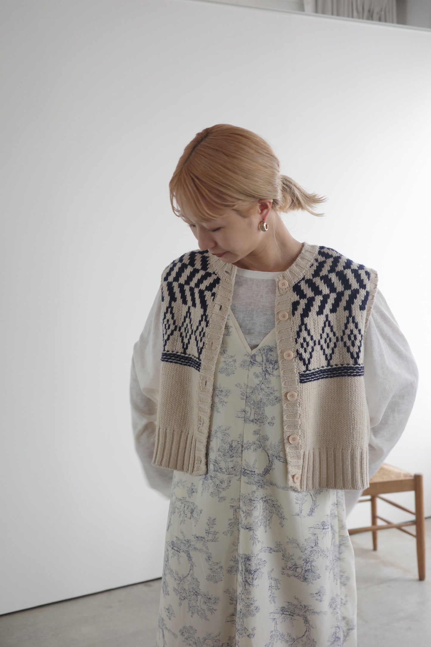 design short knit vest